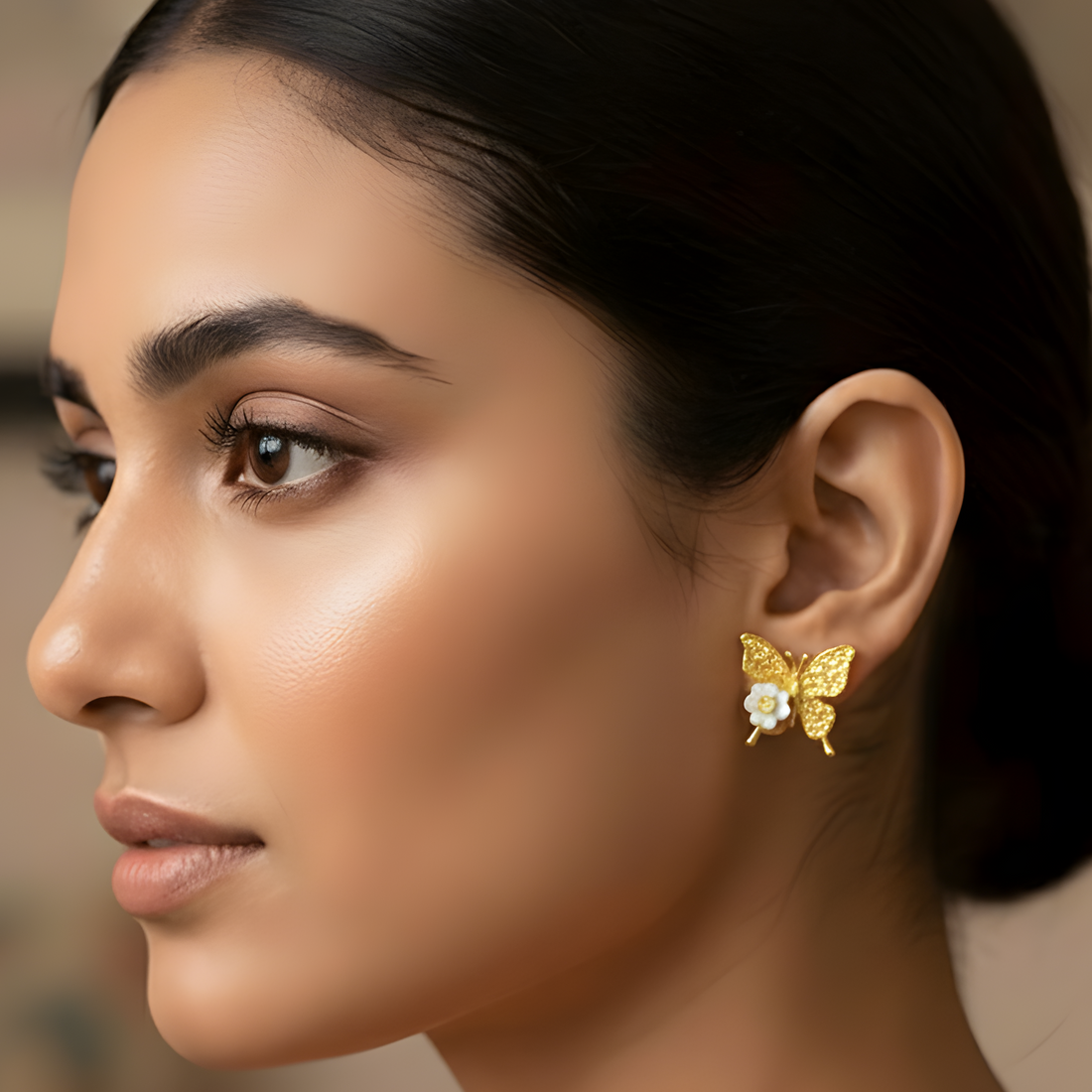 Winter Peach Earring